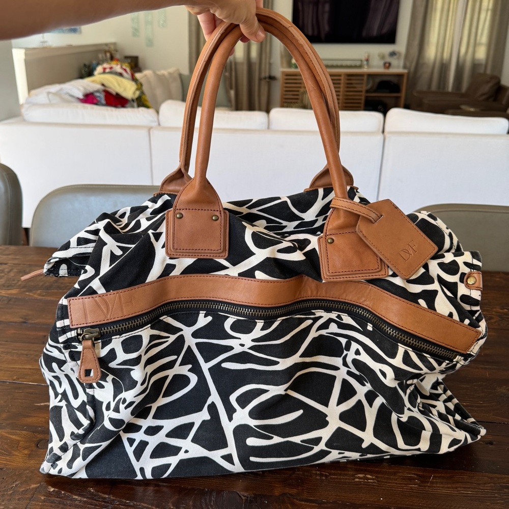 Vintage Diane Von Fürstenberg large canvas weekender/duffel/tote bag - Picture 3 of 12